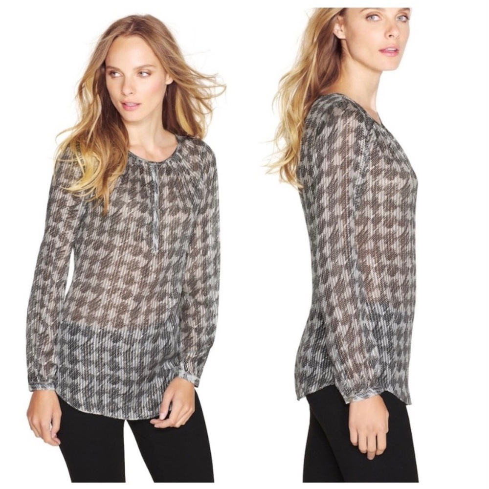 WHBM Houndstooth White Black Metallic Gold Silver Long Sleeve Silk Tunic Blouse